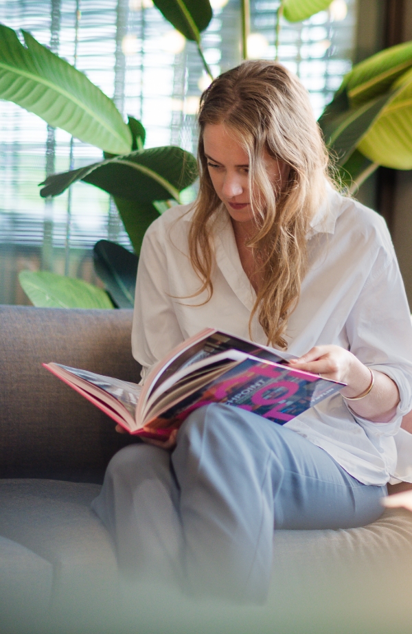 Wij geloven sterk in de kracht van een inspirerende werkomgeving. Daarom streven wij voortdurend naar het creëren van dynamische ruimtes die niet alleen functioneel zijn, maar ook een onmiskenbare bron van inspiratie vormen.