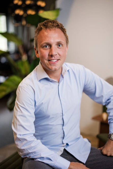 THIJS VAN ROOKHUIZEN