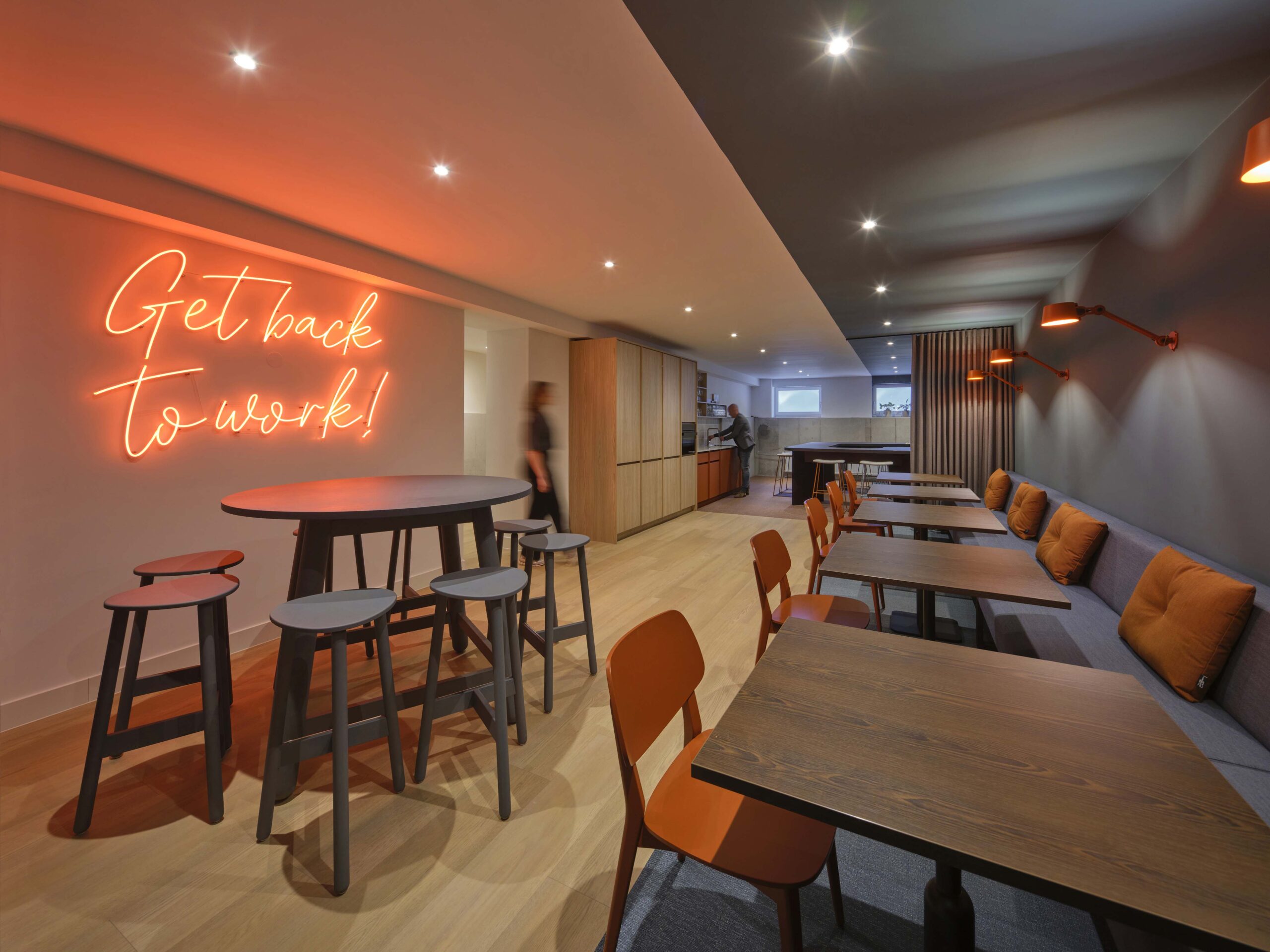 Maasdael Rotterdam clubhouse office workcafe